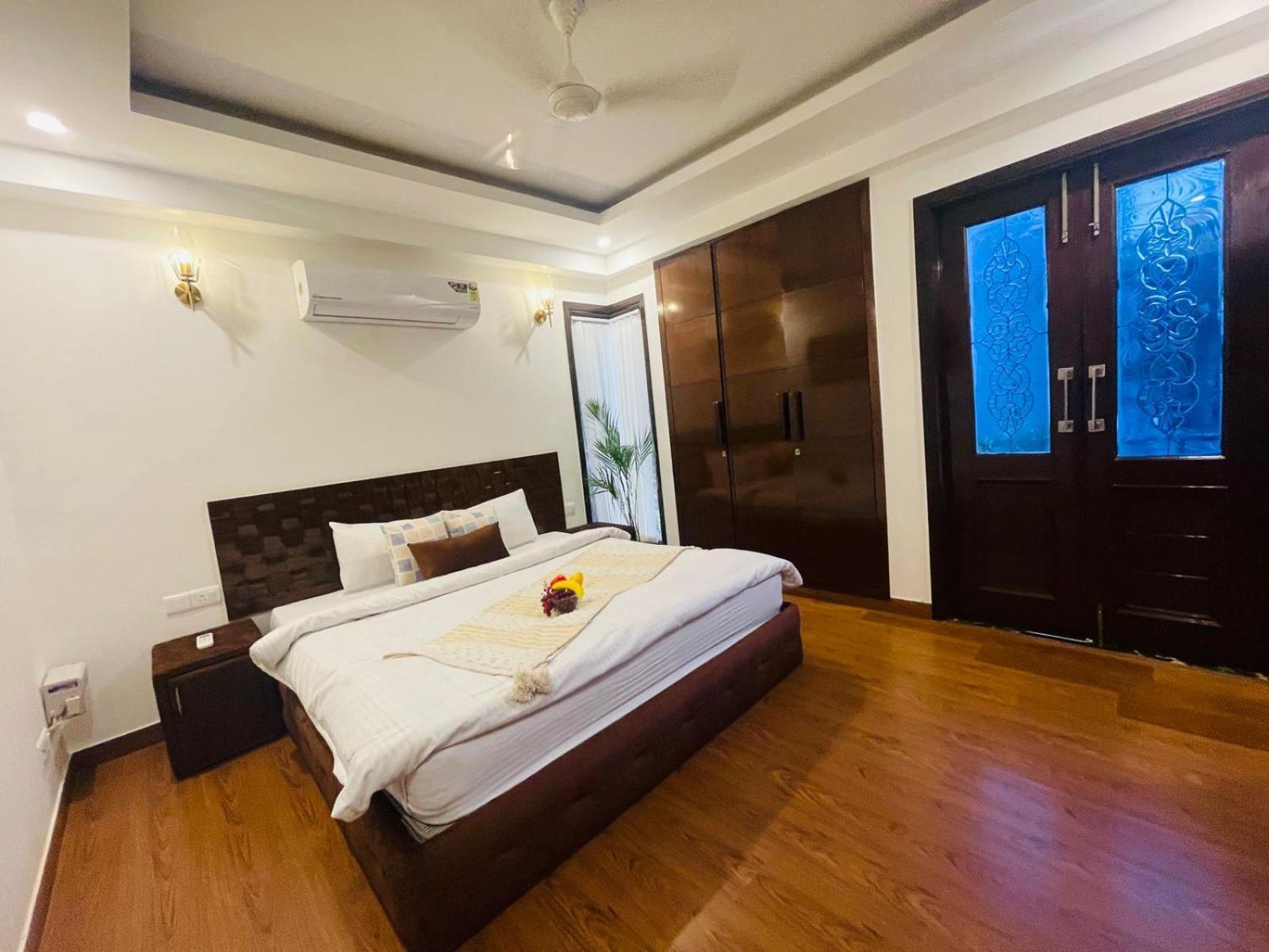 Bedchambers Serviced Apartments South Extension Нью-Дели Экстерьер фото