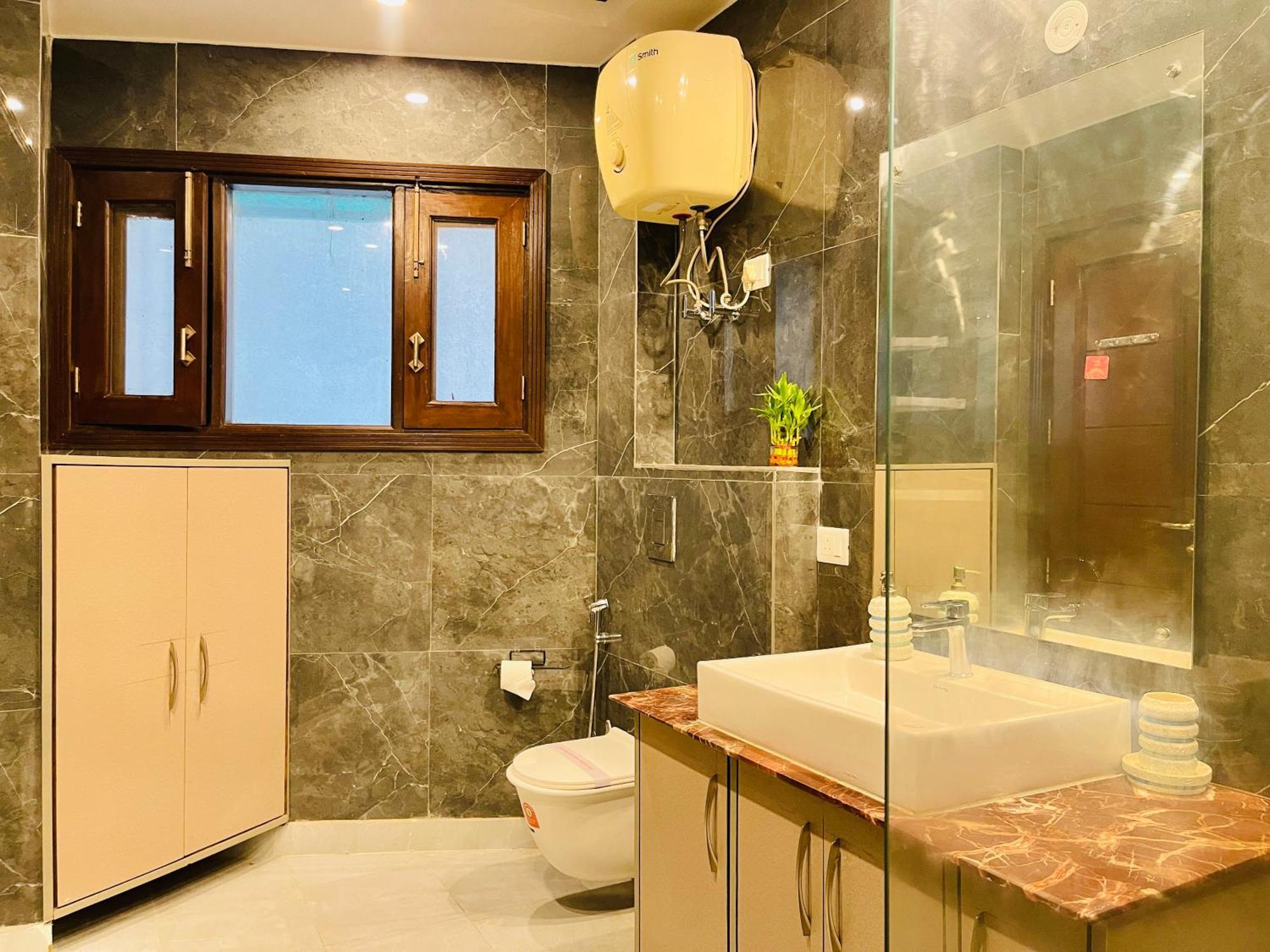 Bedchambers Serviced Apartments South Extension Нью-Дели Экстерьер фото